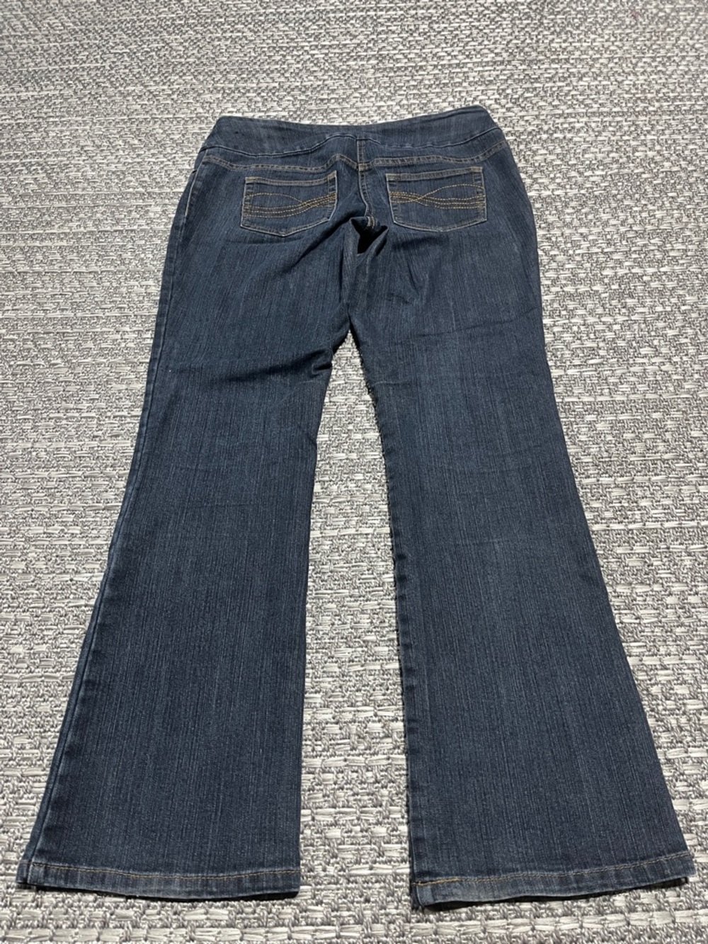 George | Women’s Bootcut Mid Rise Jeans - Picture 10 of 12